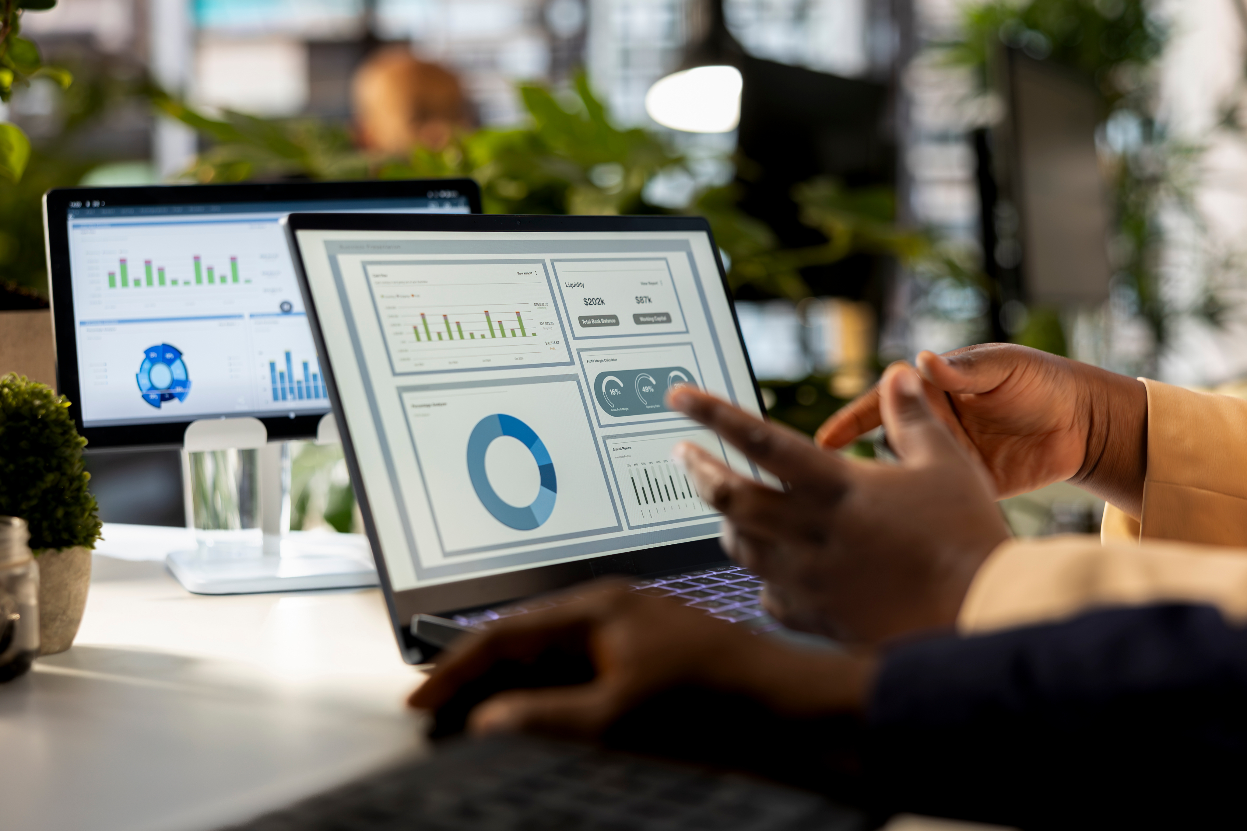 Decision intelligence outcomes